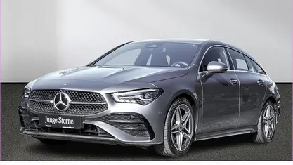 Gebraucht Mercedes CLA180 Shooting Brake AMG 136 PS (100 kW) 2024 Lack mountaingrau Kombi