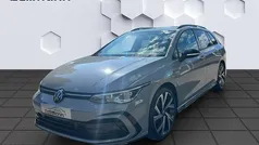 Grau Gebraucht 2024 VW Golf VIII Style Kombi | 28.488 € (Fairer Preis)