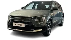 Grau Neu 2025 Kia Niro Spirit SUV | 36.989 € (Fairer Preis)