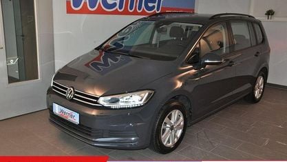 Używany VW Touran Comfortline 122 KM (89 kW) 2021 Szary Minivan
