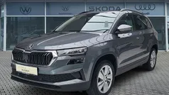 Graphitgrau metallic (metallic) Gebraucht 2024 Skoda Karoq Selection SUV | 32.890 € (Fairer Preis)