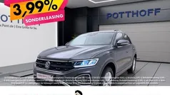Grau Gebraucht 2024 VW T-Roc Life SUV | 22.222 € (Guter Preis)