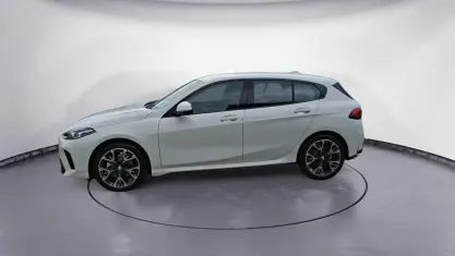 Gebraucht BMW 120 M Sport 163 PS (119 kW) 2025 Weiß Kleinwagen