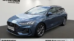 Gebraucht 2025 Ford Focus ST-Line X Kombi | 28.950 € (Fairer Preis)