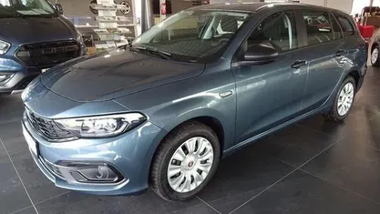 Ozean blau Gebraucht 2024 Fiat Tipo Kombi | 21.490 € (Fairer Preis)