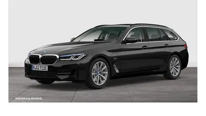 Gebraucht BMW 530e Sport Line 291 PS (214 kW) 2024 Kombi