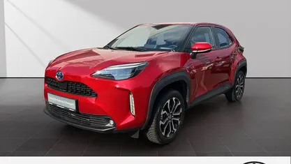 Usata Toyota Yaris Hybrid Connect Style 116 CV (85 kW) 2023 Rosso