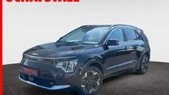 Schwarz ((abp) auroraschwarz met.) Gebraucht 2024 Kia e-Niro Spirit SUV | 29.979 € (Fairer Preis)
