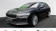 Schwarz Neu 2025 Skoda Superb LAURIN & KLEMENT Kombi | 48.990 € (Superpreis)