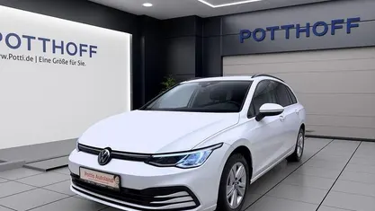 Gebraucht VW Golf VIII Life 116 PS (85 kW) 2023 Kombi