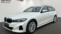 Weiß, metallic Gebraucht 2022 BMW 318 Shadowline Kombi | 33.400 € (Fairer Preis)
