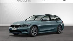 Blue ridge mountain metallic Gebraucht 2021 BMW 330e | 28.990 € (Guter Preis)