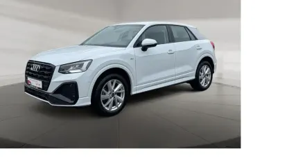 Gebraucht Audi Q2 S-Line 150 PS (110 kW) 2025 Gletscherweiß metallic SUV