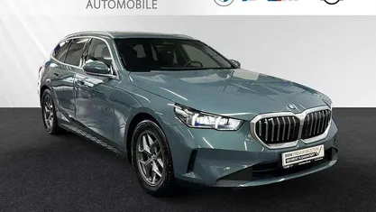 Gebraucht 2024 BMW 520 Comfort Edition Kombi | 44.800 € (Superpreis)