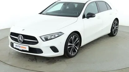 Gebraucht Mercedes A180 Progressive 136 PS (100 kW) 2019 Weiß Limousine