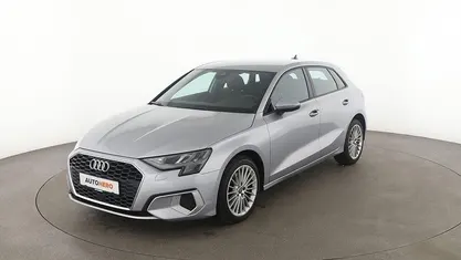 Grau Gebraucht 2020 Audi A3 Advanced Limousine | 20.530 € (Fairer Preis)
