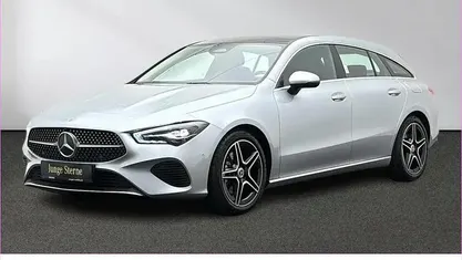Gebraucht Mercedes CLA220 Progressive 190 PS (139 kW) 2024 Silber Limousine