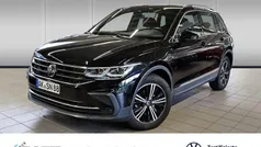 Schwarz Gebraucht 2023 VW Tiguan Move SUV | 33.987 € (Fairer Preis)
