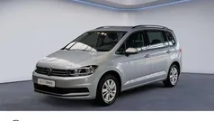 Oyster silver metallic Gebraucht 2024 VW Touran Comfortline Van / Kleinbus | 29.790 € (Fairer Preis)