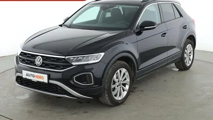 Gebraucht VW T-Roc Life 150 PS (110 kW) 2024 SUV
