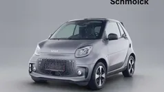 Grau Gebraucht 2024 Smart ForTwo Electric Drive Exclusive Cabrio | 18.600 € (Fairer Preis)
