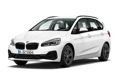 Gebraucht BMW 225 Active Tourer iPerformance 224 PS (164 kW) 2019 Weiß Van / Kleinbus