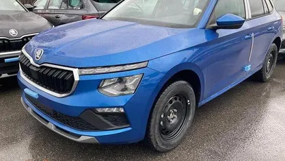 Gebraucht 2025 Skoda Kamiq Selection SUV | 28.375 € (Fairer Preis)