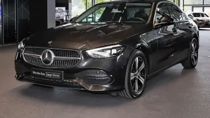 Gebraucht Mercedes C200 Avantgarde 163 PS (119 kW) 2025 Graphitgrau metallic Limousine