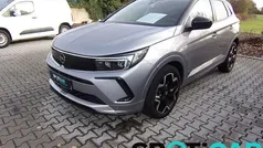 Silber (quarz silber metallic) Gebraucht 2024 Opel Grandland X Ultimate SUV | 24.990 € (Fairer Preis)