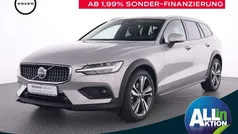 Gebraucht 2023 Volvo V60 CC Plus Kombi | 35.990 € (Superpreis)