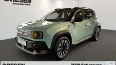 Hautsdefrance grün mit schwa Gebraucht 2025 Renault 4 E-Tech Iconic SUV | 37.190 € (Fairer Preis)