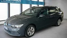 Grau Gebraucht 2022 VW Golf VIII Life Kombi | 21.500 € (Guter Preis)