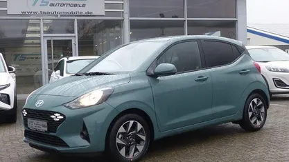 Gebraucht Hyundai i10 79 PS (58 kW) 2025 Kleinwagen
