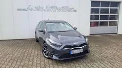 Pentametal metallic Gebraucht 2024 Kia Ceed Spirit Limousine | 25.990 € (Fairer Preis)