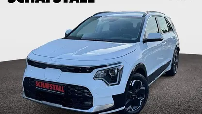 Gebraucht Kia e-Niro Vision 150 kW (204 PS) 2023 Weiss ((ud) schneeweiss) SUV