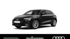 Brillantschwarz Gebraucht 2023 Audi A3 Sportback Limousine | 30.980 € (Fairer Preis)