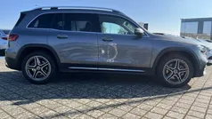 Mercedes GLB250