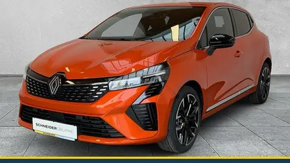 Orange Gebraucht 2025 Renault Clio V Techno Kleinwagen | 16.990 € (Guter Preis)