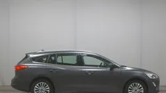 Grau Gebraucht 2019 Ford Focus Titanium Limousine | 8.780 € (Superpreis)
