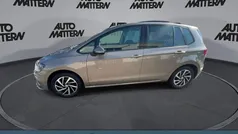 Pyramid gold metallic Gebraucht 2018 VW Golf Sportsvan Join Van / Kleinbus | 17.390 € (Fairer Preis)