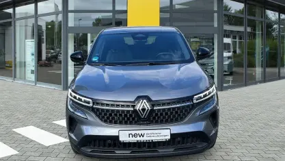 Usata Renault Austral Equilibre 140 CV (102 kW) 2024 Grigio SUV