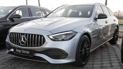 Gebraucht Mercedes C220 Avantgarde 200 PS (147 kW) 2022 Metalliclack hightechsilber Kombi