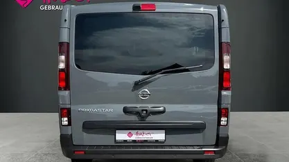 Gebraucht Nissan Primastar Tekna 150 PS (110 kW) 2024 Grau Van / Kleinbus