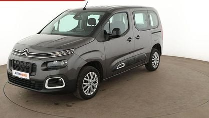 Gebraucht Citroën Berlingo Feel 131 PS (96 kW) 2023 Grau Van / Kleinbus