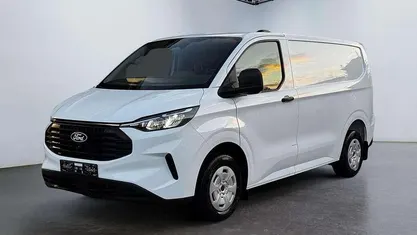 Gebraucht 2025 Ford Transit Custom Trend Van / Kleinbus | 32.760 € (Guter Preis)