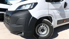 Icyweiß Neu 2024 Peugeot Boxer Van | 32.866 € (Fairer Preis)
