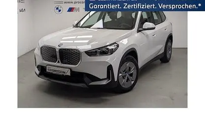 Gebraucht BMW iX1 Shadowline 150 kW (204 PS) 2025 Weiß SUV