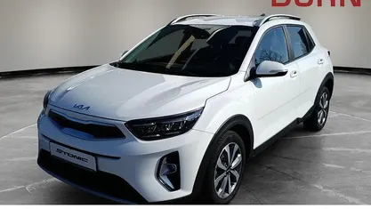 Gebraucht Kia Stonic Vision 101 PS (74 kW) 2022 Weiß SUV
