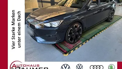 Gebraucht Cupra Leon VZ 245 PS (180 kW) 2024 Graugrau Limousine