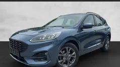 Chromablau (blau) Gebraucht 2023 Ford Kuga ST-Line SUV | 26.880 € (Fairer Preis)